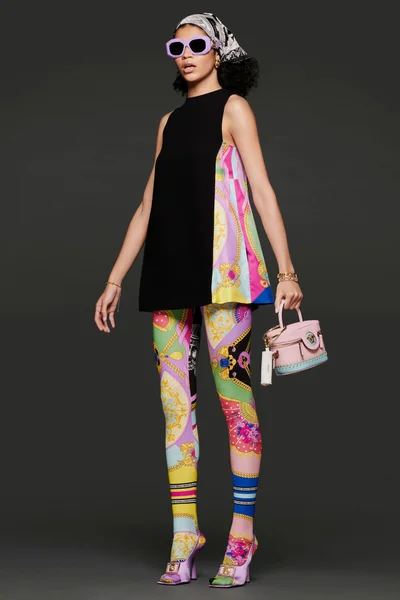 Look 15